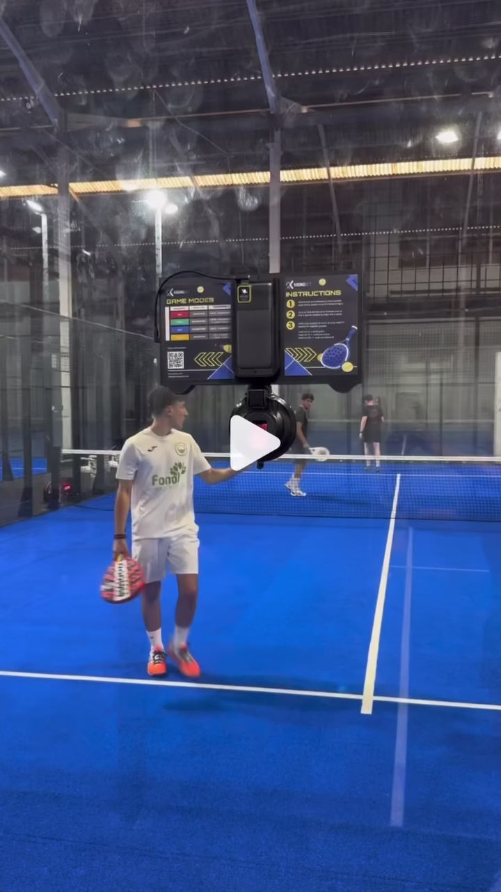 Marcador Kronoset funcionando en una pista de club